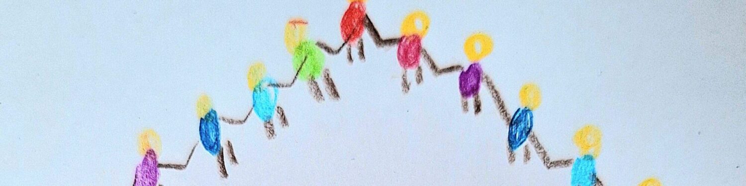 Person mit Stift und Buch